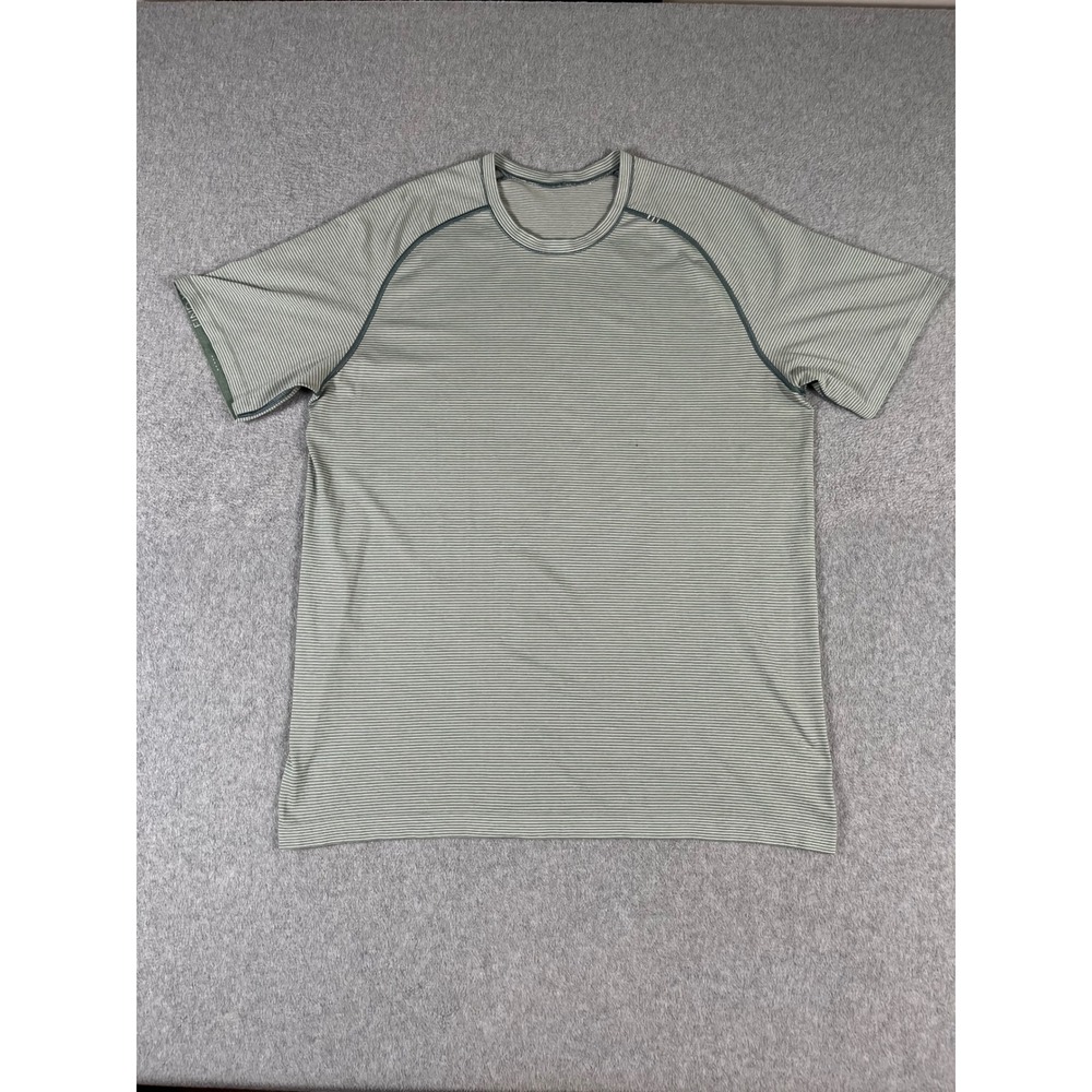 Lululemon Metal Vent Tech Shirt Mens XL Green White Stripe Short Sleeve Training